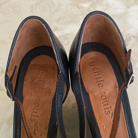 Gentle Souls Leather Peep Toe Wedge Sandals - Picture 10 of 16